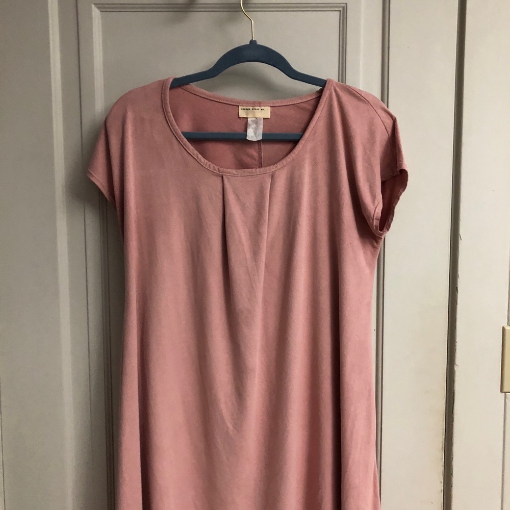 pink dress